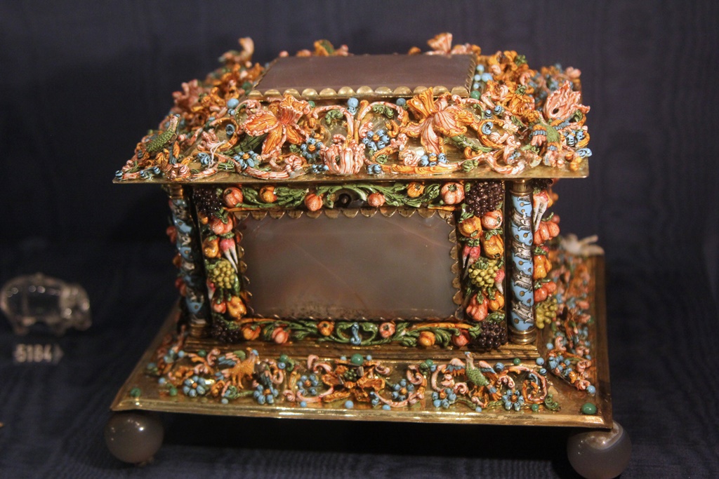 Box with Enameled Fruit and Flowers