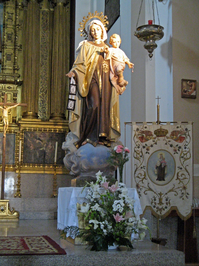 Figures of Virgin and Child
