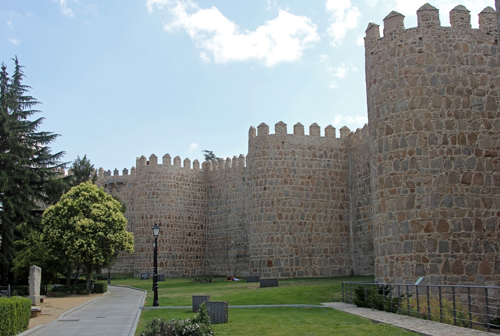 City Wall at Parque de San Vicente