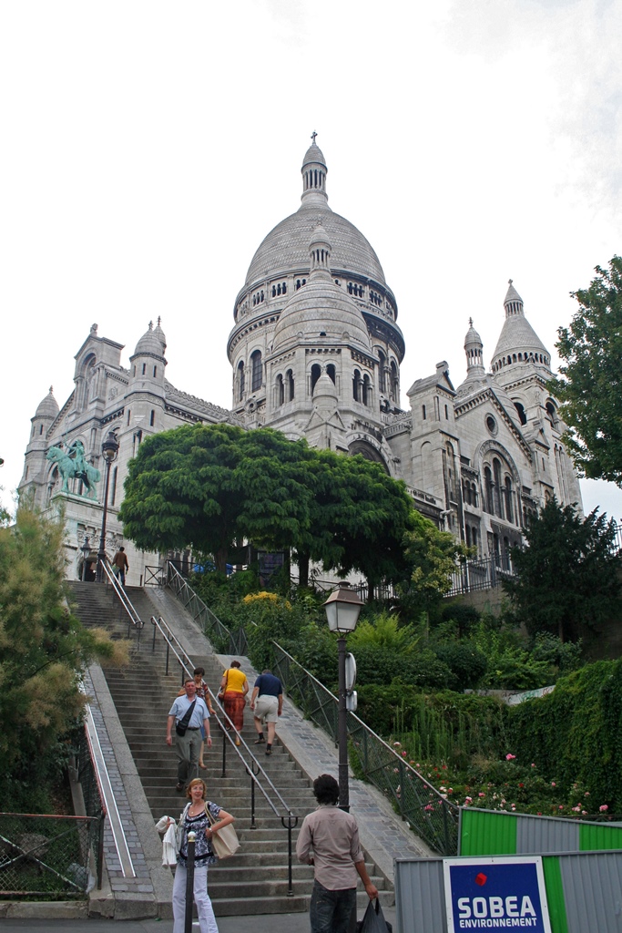 Sacré-Coeur Basilica and Stairway