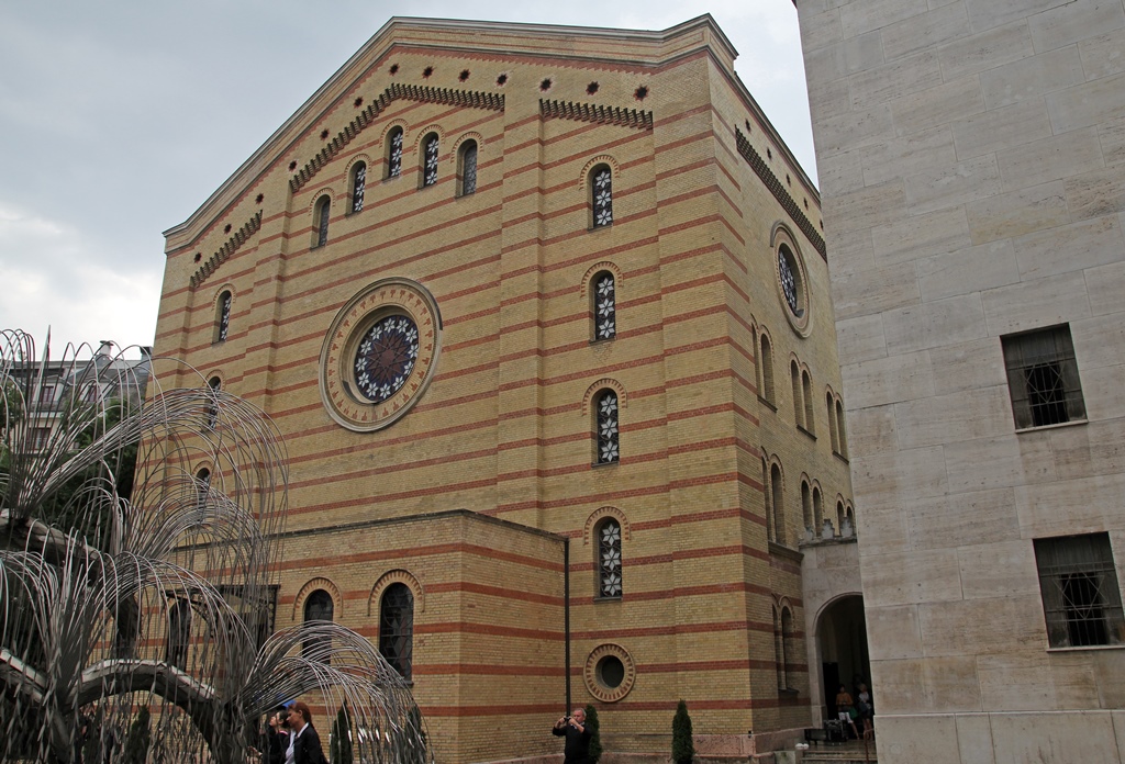 Back Entrance to Synagogue