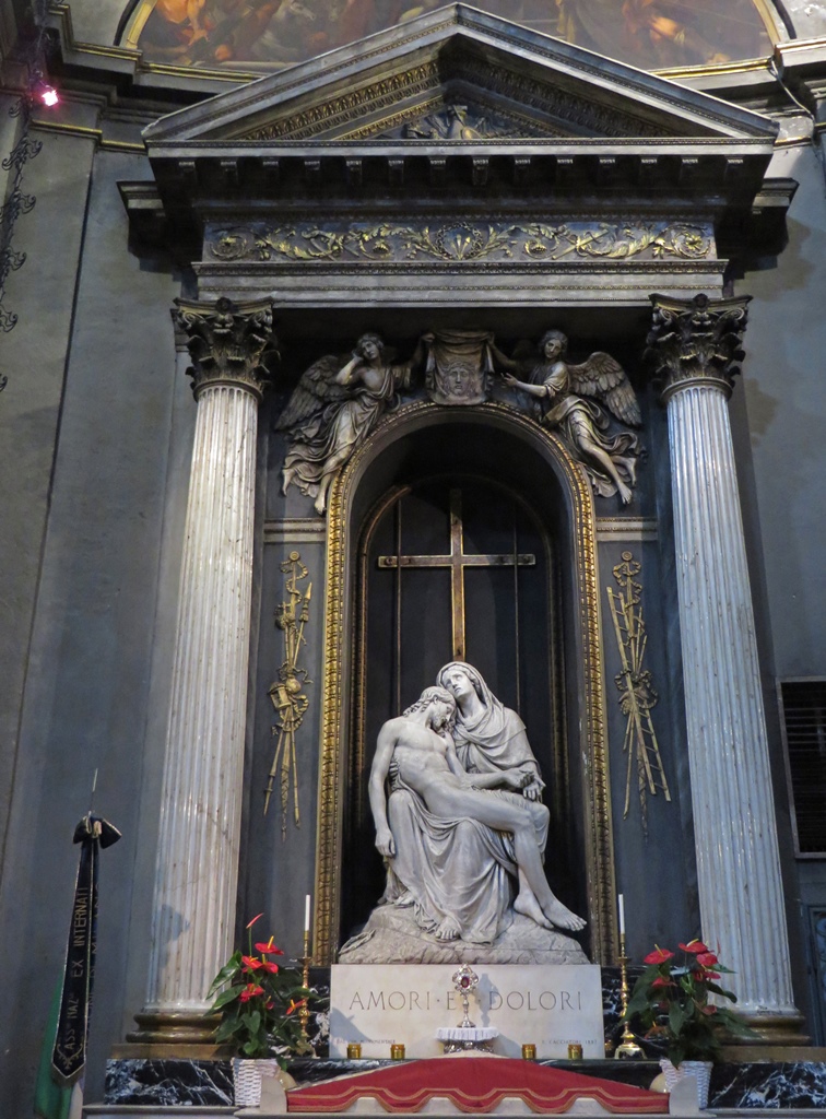 Chapel with Pietà