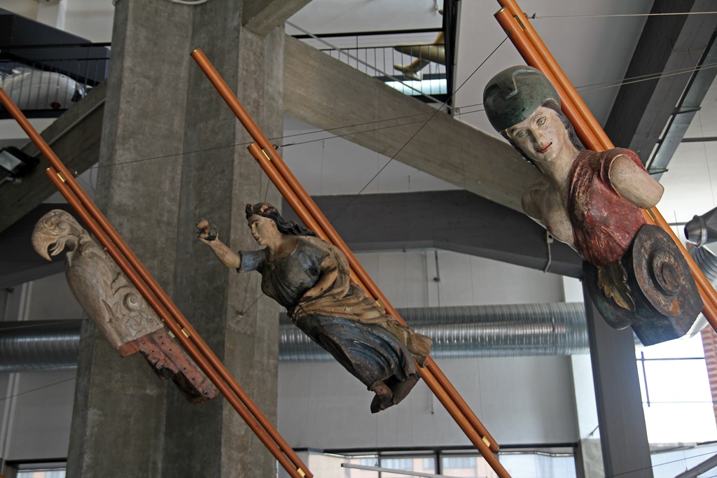 Figureheads