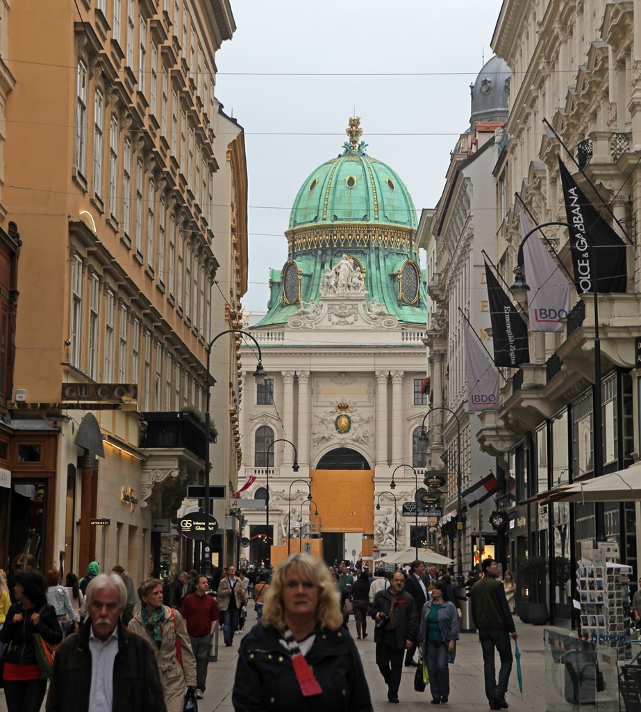 Michaelertor from Kohlmarkt