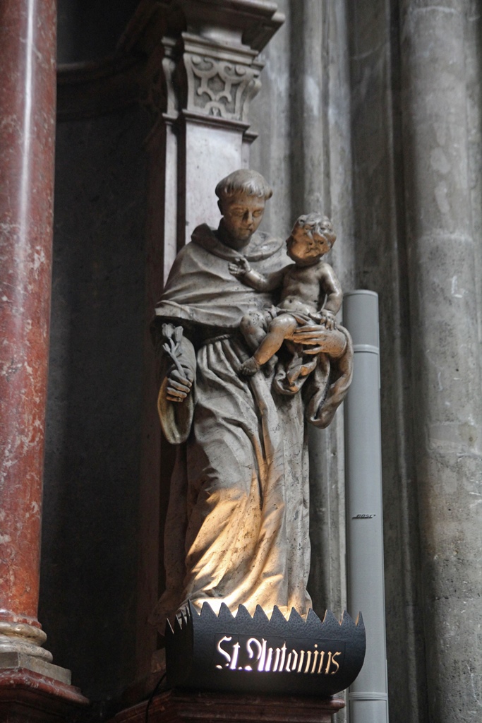 Statue of St. Anthony