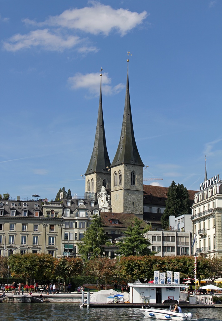 Hofkirche St. Leodegar