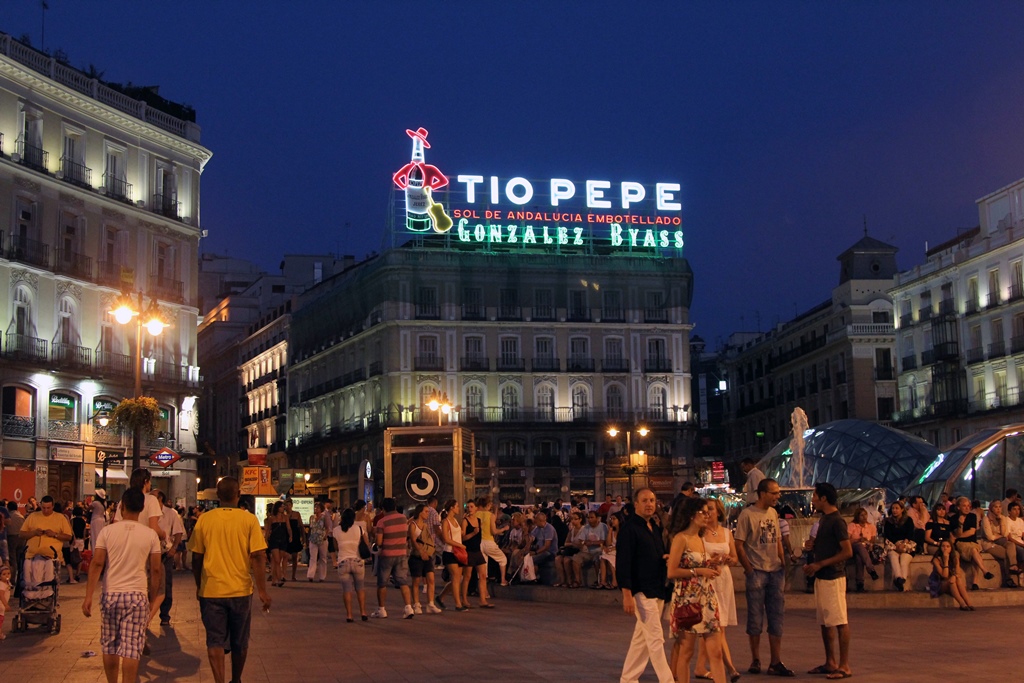Tio Pepe Sign (2010)