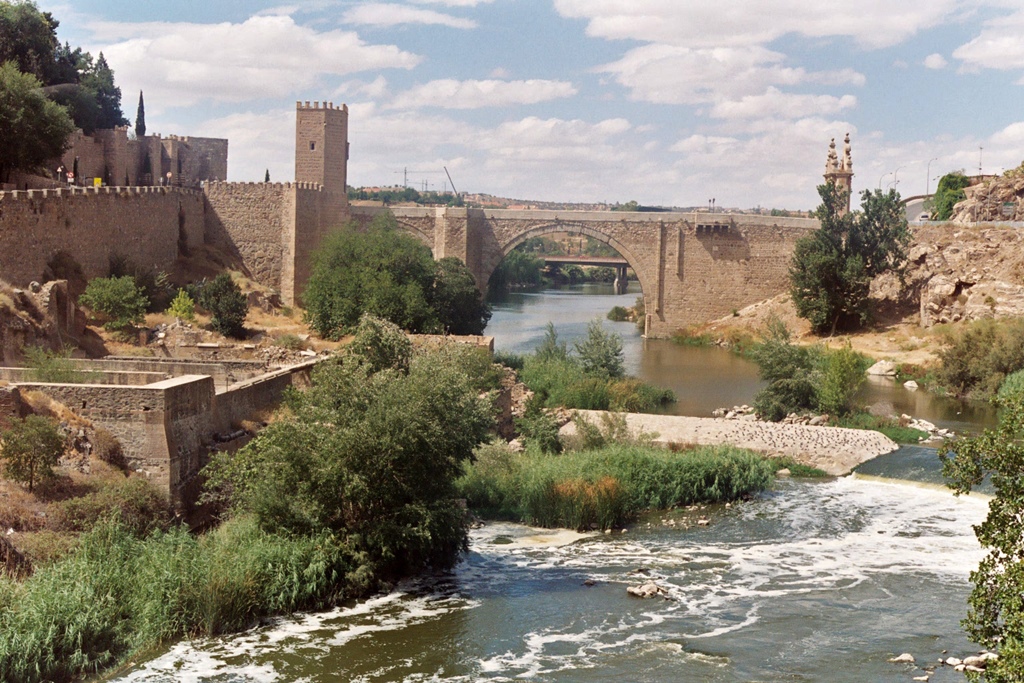 Alcántara Bridge and Tagus River