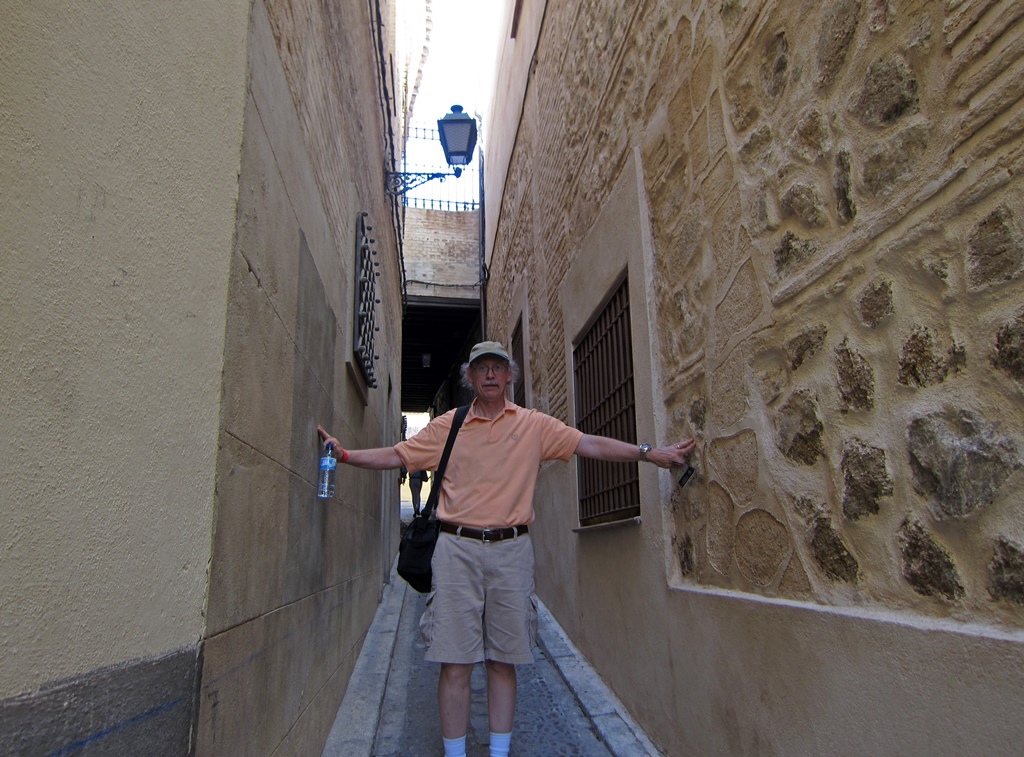 Bob and Narrow Street