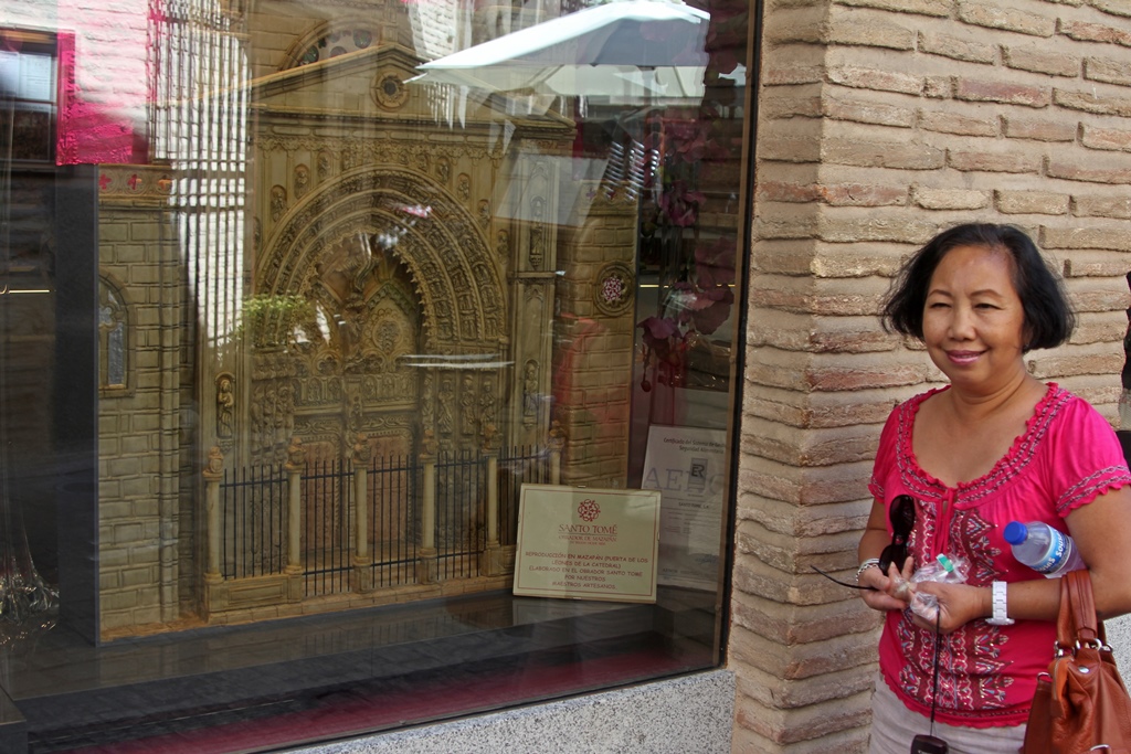 Nella and Santo Tomé Church in Marzipan