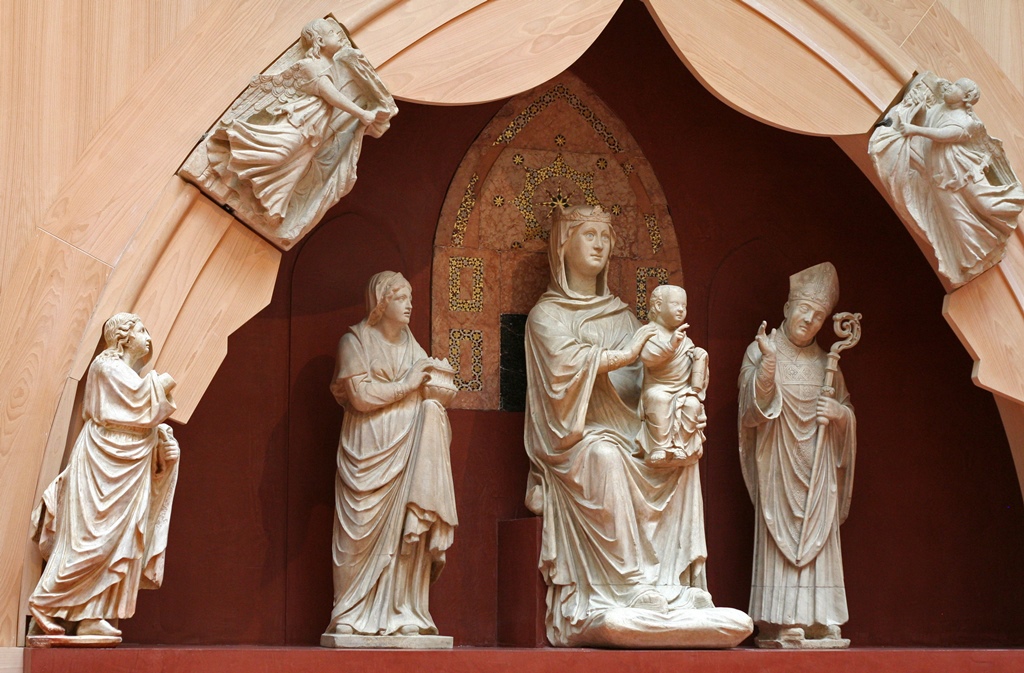 Madonna of the Glass Eyes