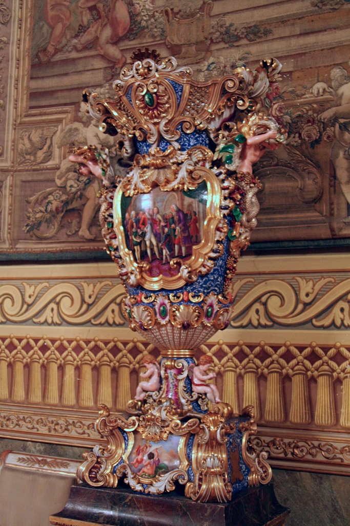 French Vase, Hall of Hercules