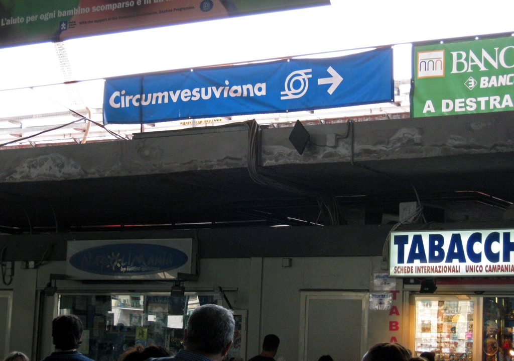 Circumvesuviana Sign