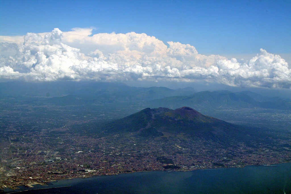 Mt. Vesuvius from the Air