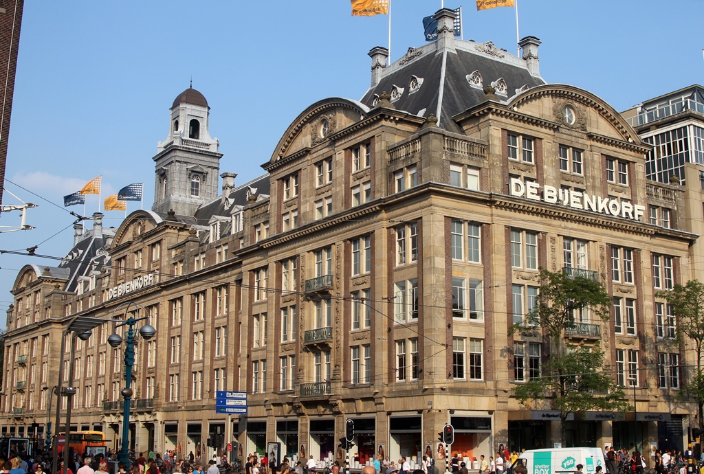 De Bijenkorf Department Store