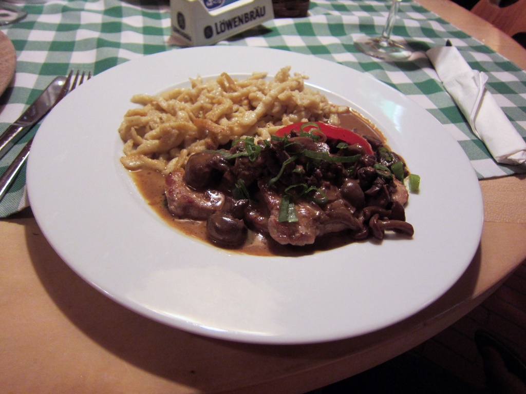Connie's Chicken and Spätzle