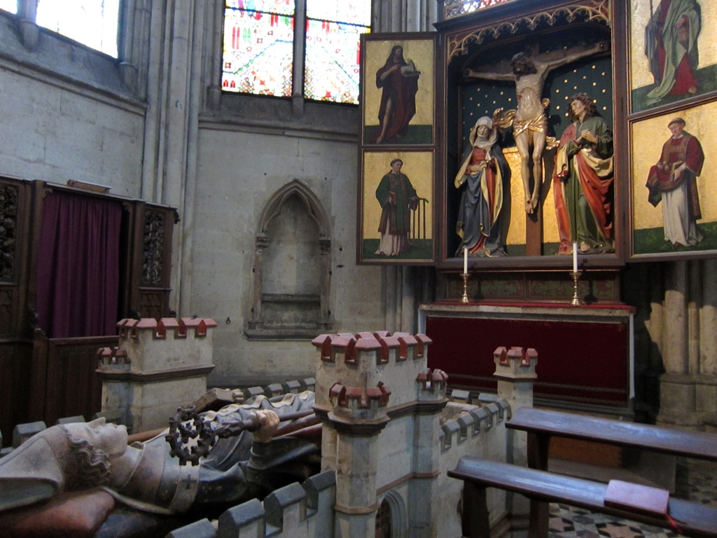 Tomb of Archbishop Philipp of Heinsberg