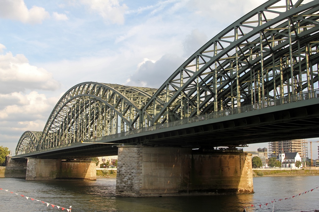 Hohenzollern Bridge