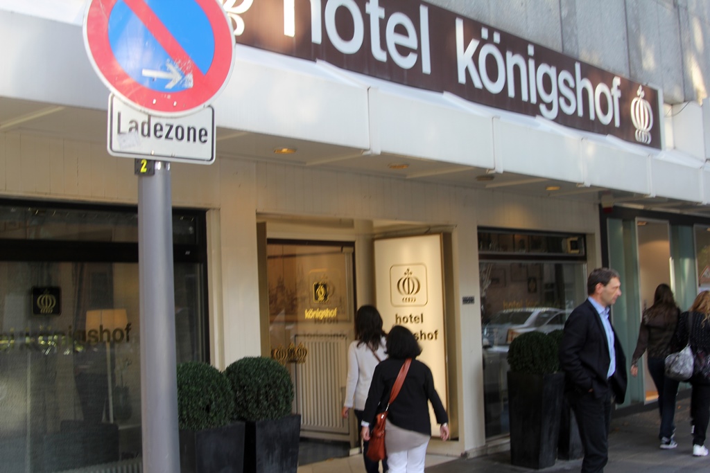 Connie and Nella and Hotel Königshof