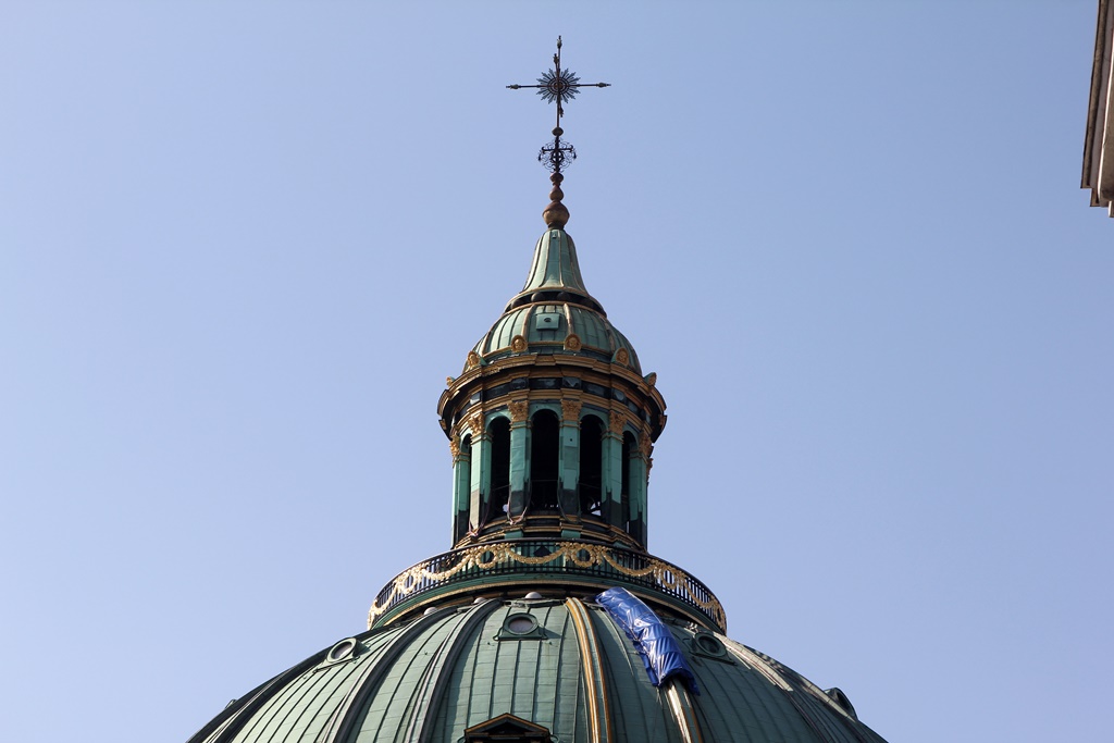 Lantern of Dome