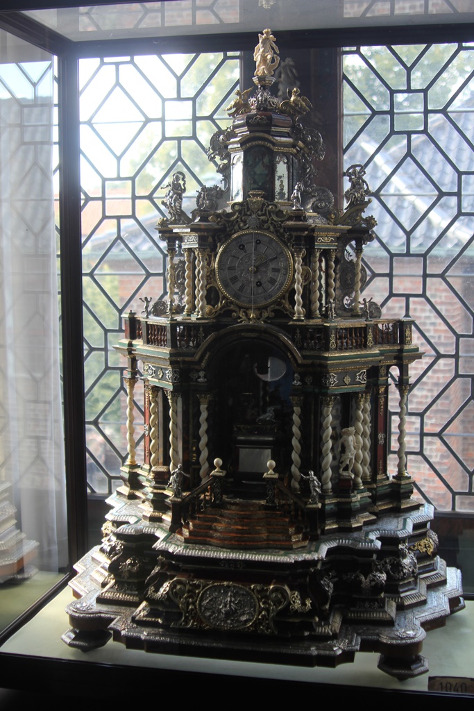 Clock