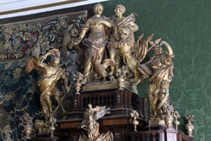 Cabinet Decoration