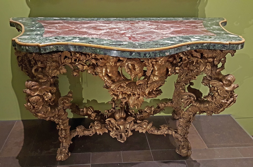 Pier Table, Genoa