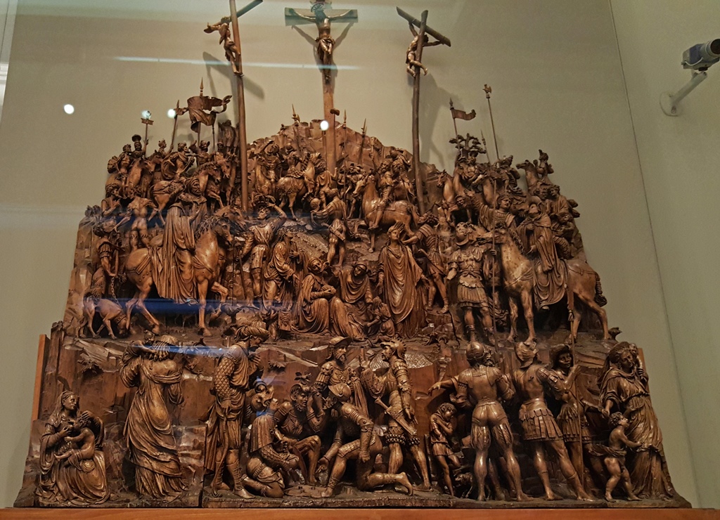 Upper Part of an Altarpiece, Italy
