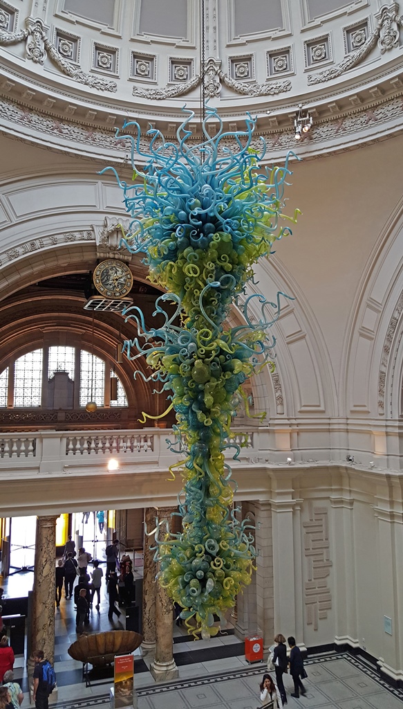 Chihuly Glass Sculpture