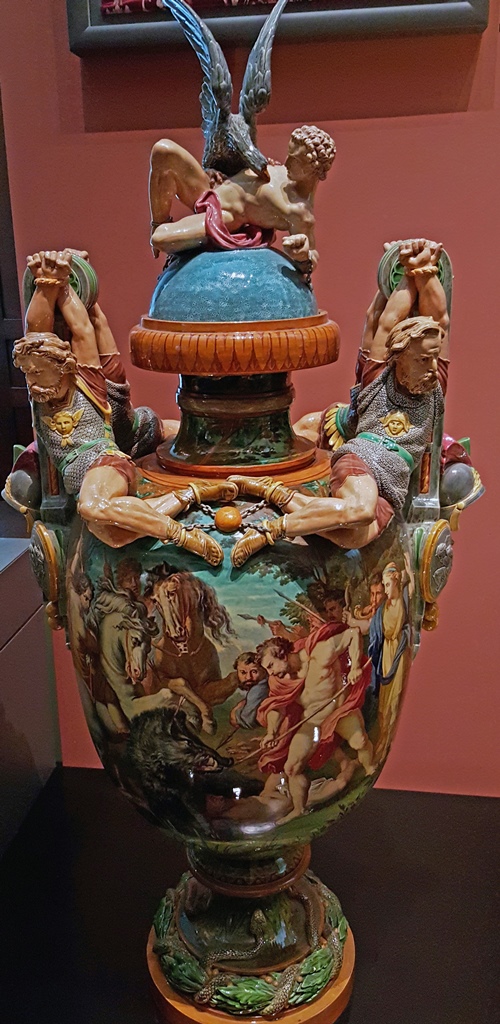 Vase, Victor Etienne Simyan