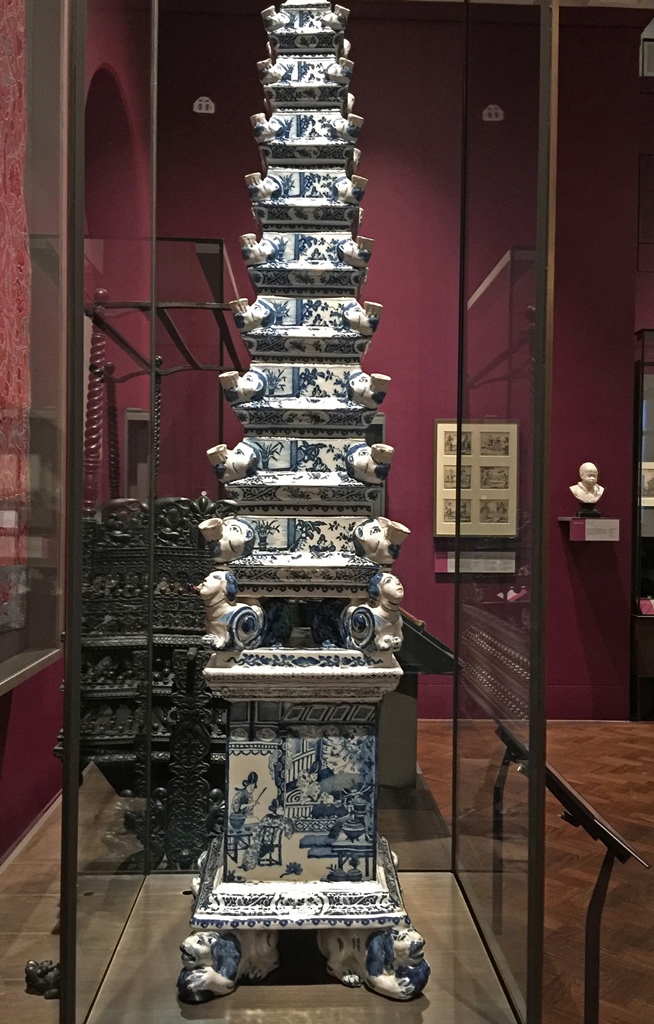 Flower Pyramid, Delft