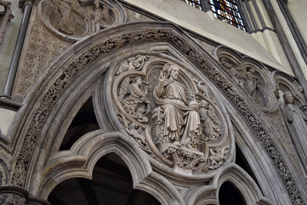 Chapter House Sculpture