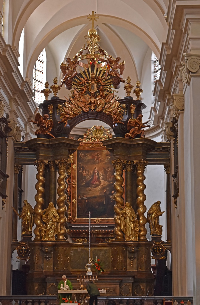 Main Altar