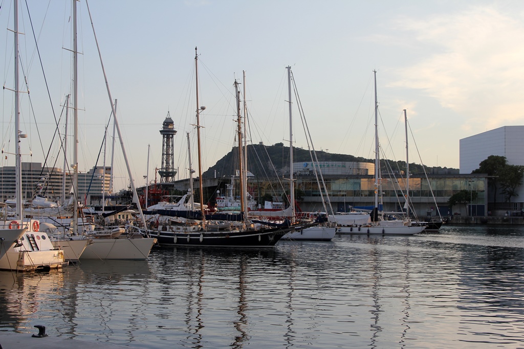Port Vell, Torre Jaume I and Montjuïc