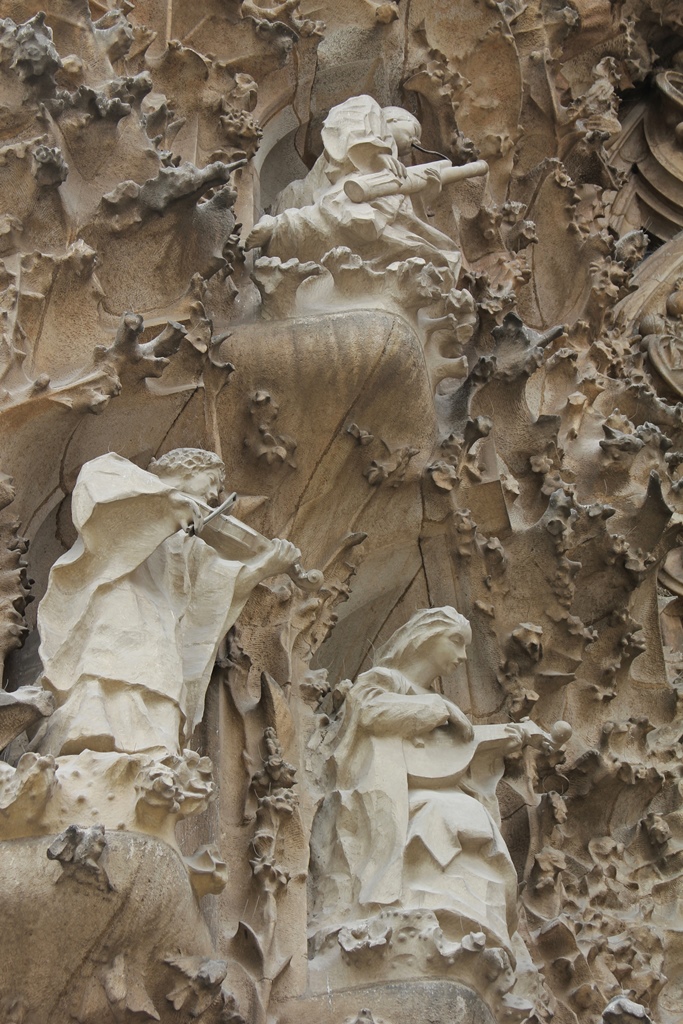 Angelic Bassoon, Violin and Mandolin Players