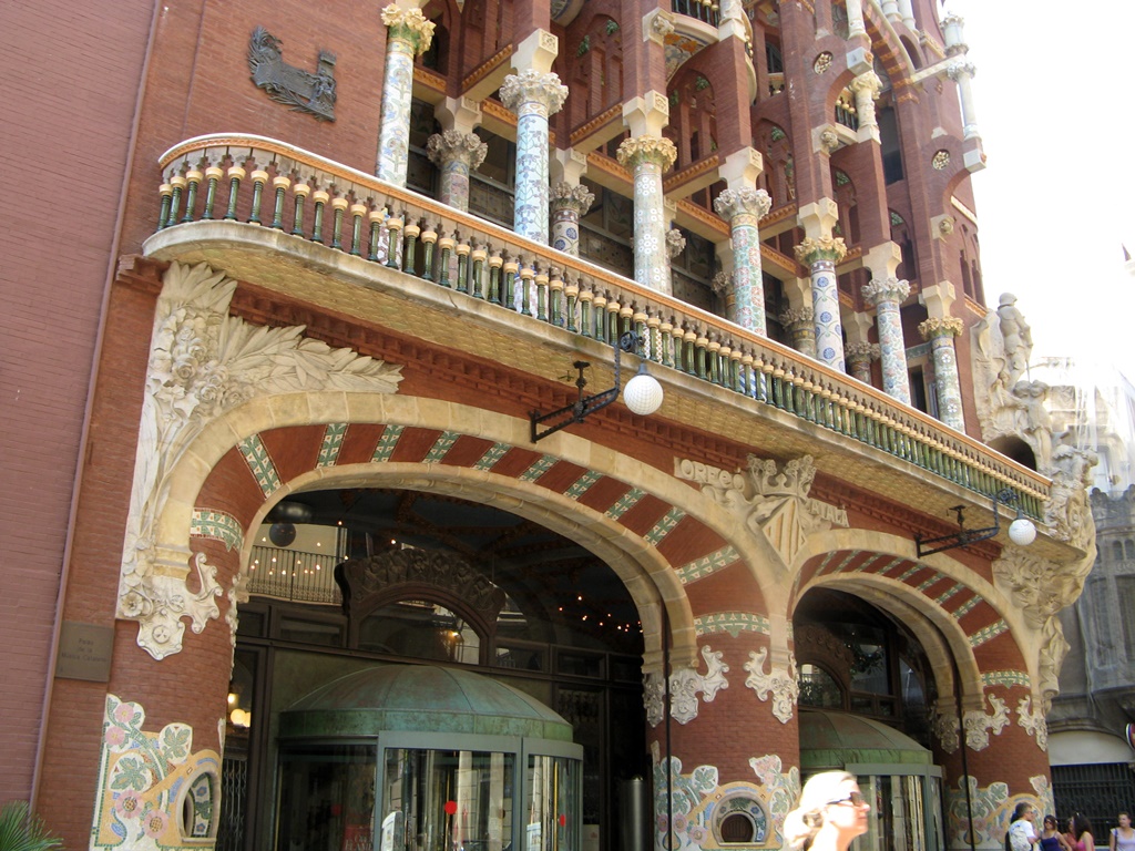 Entry Area and Balcony