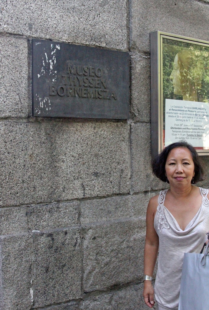 Nella at Museum Entrance