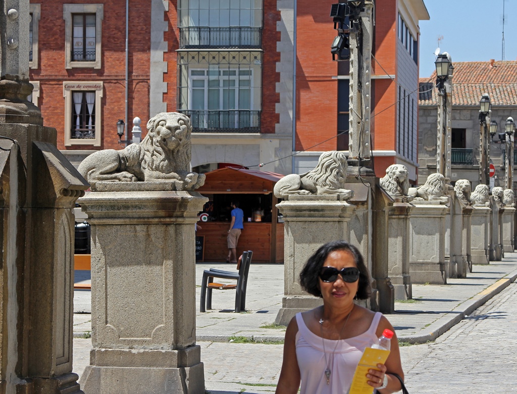 Nella and Plaza Catedral