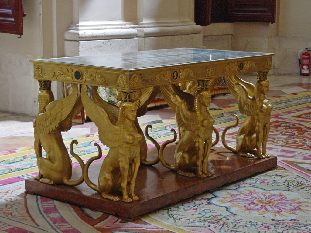 Table of the Sphinxes, Hall of Columns