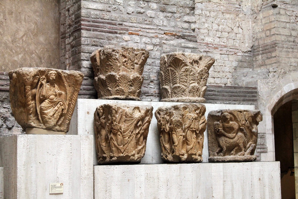 St-Germain-des-Prés Capitals (11th C.)