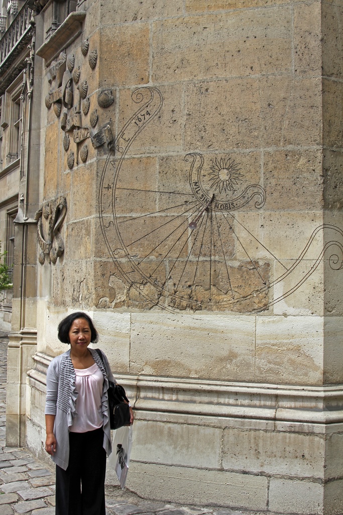 Nella with Sundial
