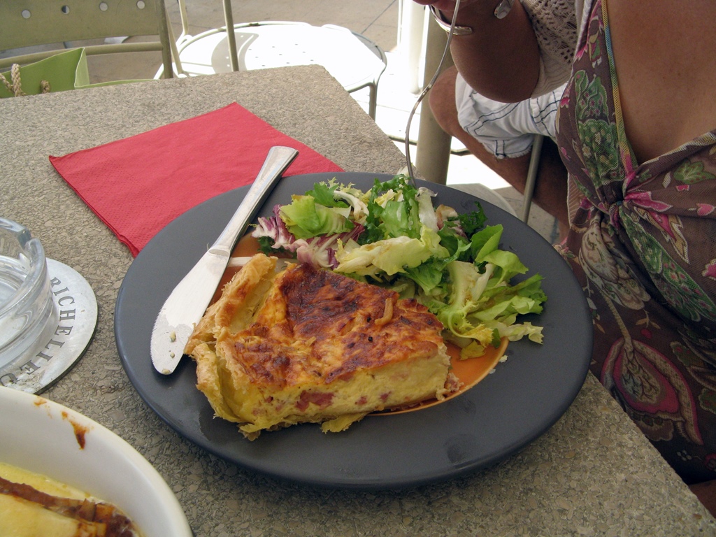 Nella's Quiche