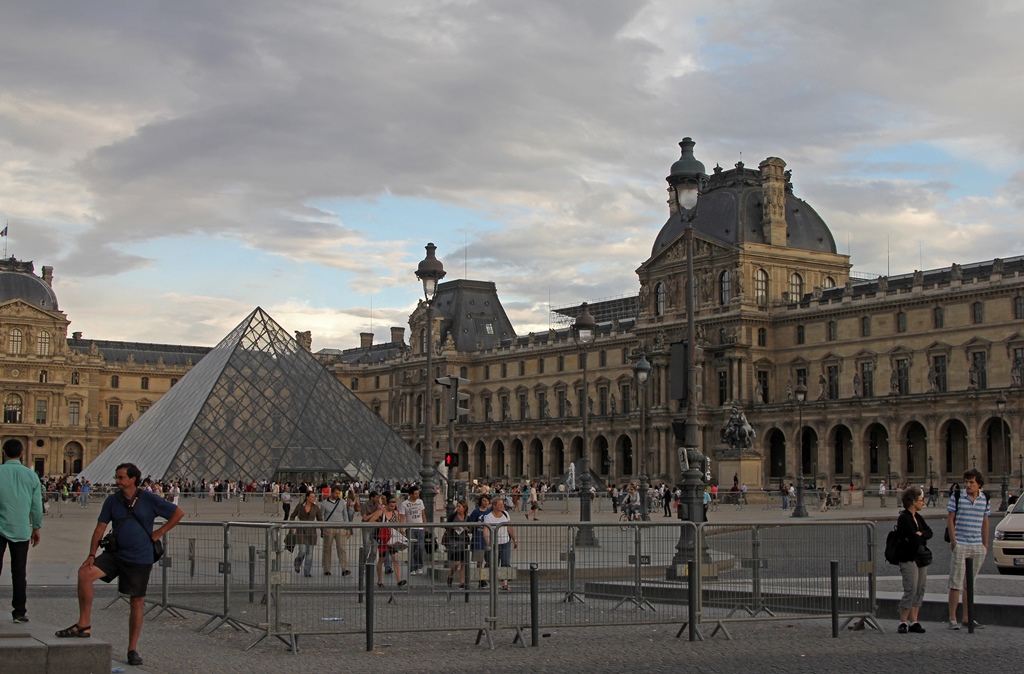Pyramid Entrance and Courtyard