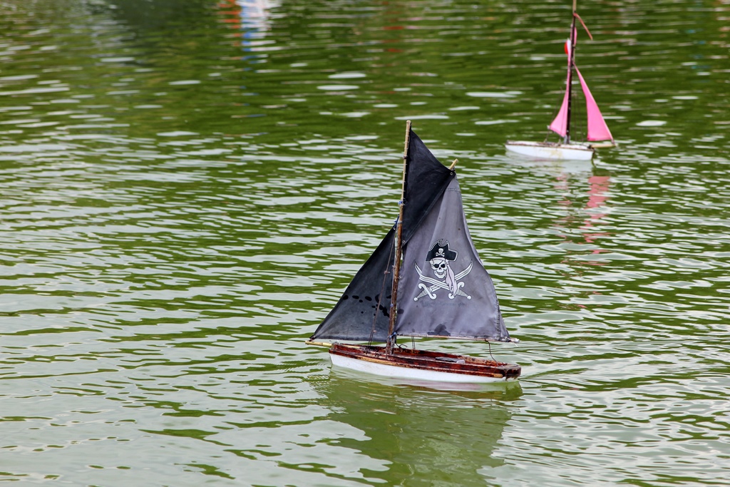 Pirate Ship, Octagonal Pool