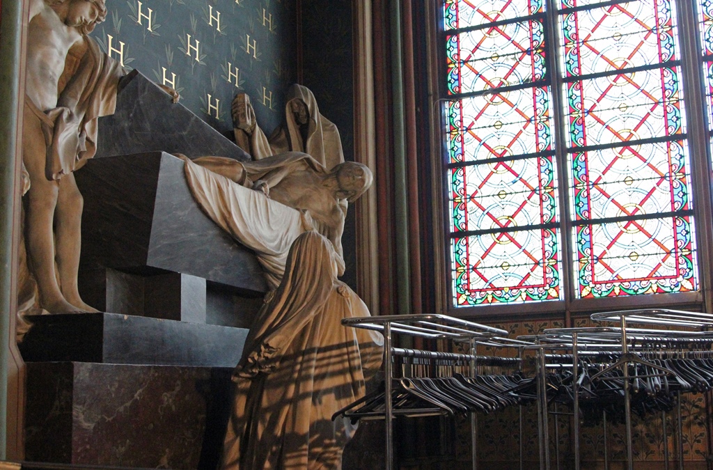 Mausoleum of Count Harcourt and Coathangers