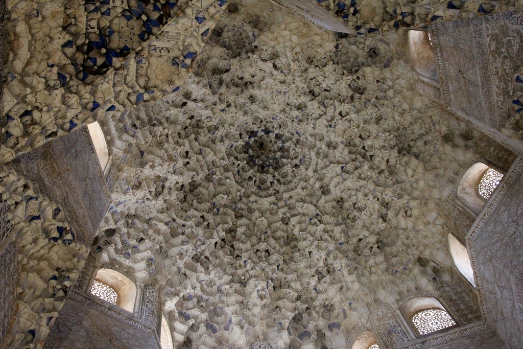 Ceiling, Hall of the Abencerrages